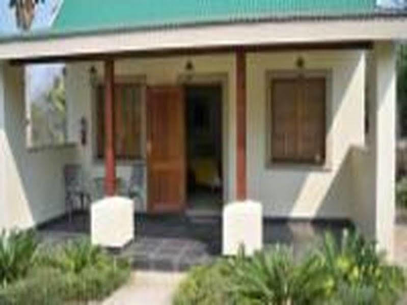 Country Lane Hospedaje White River Exterior foto